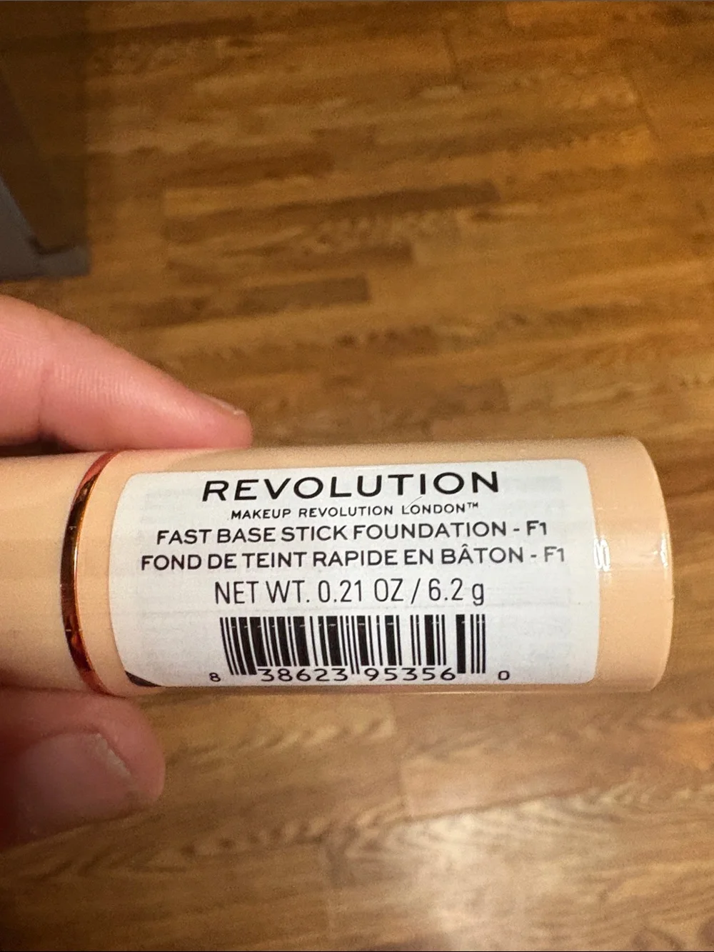 Makeup Revolution Fast Base Foundation Stick - Shade F1 (NEW)